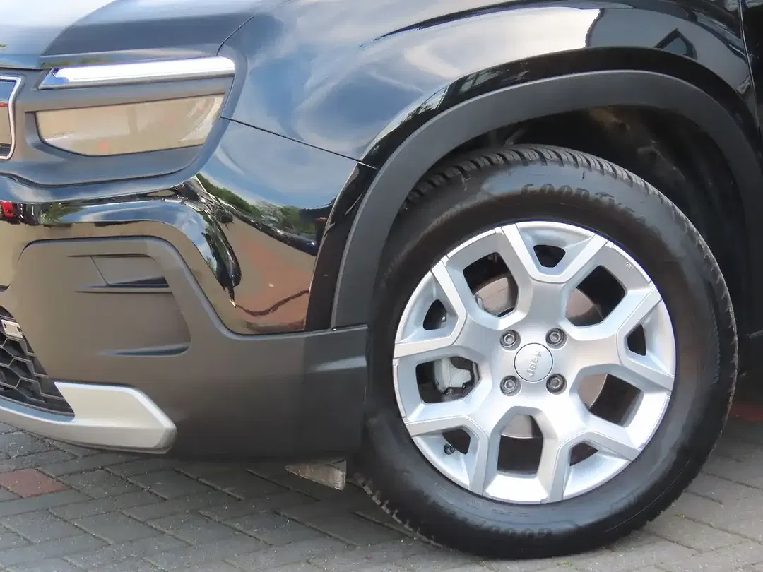 Jeep Avenger - Thumbnail 6