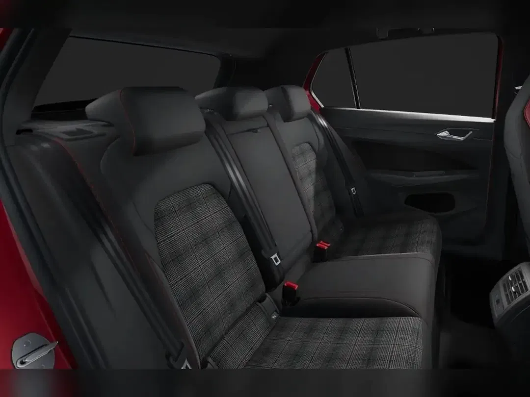 Volkswagen Golf GTI - Thumbnail 11