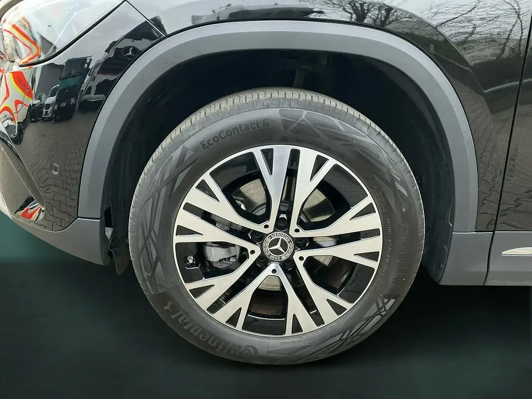 Mercedes-Benz GLA 200 - Thumbnail 10