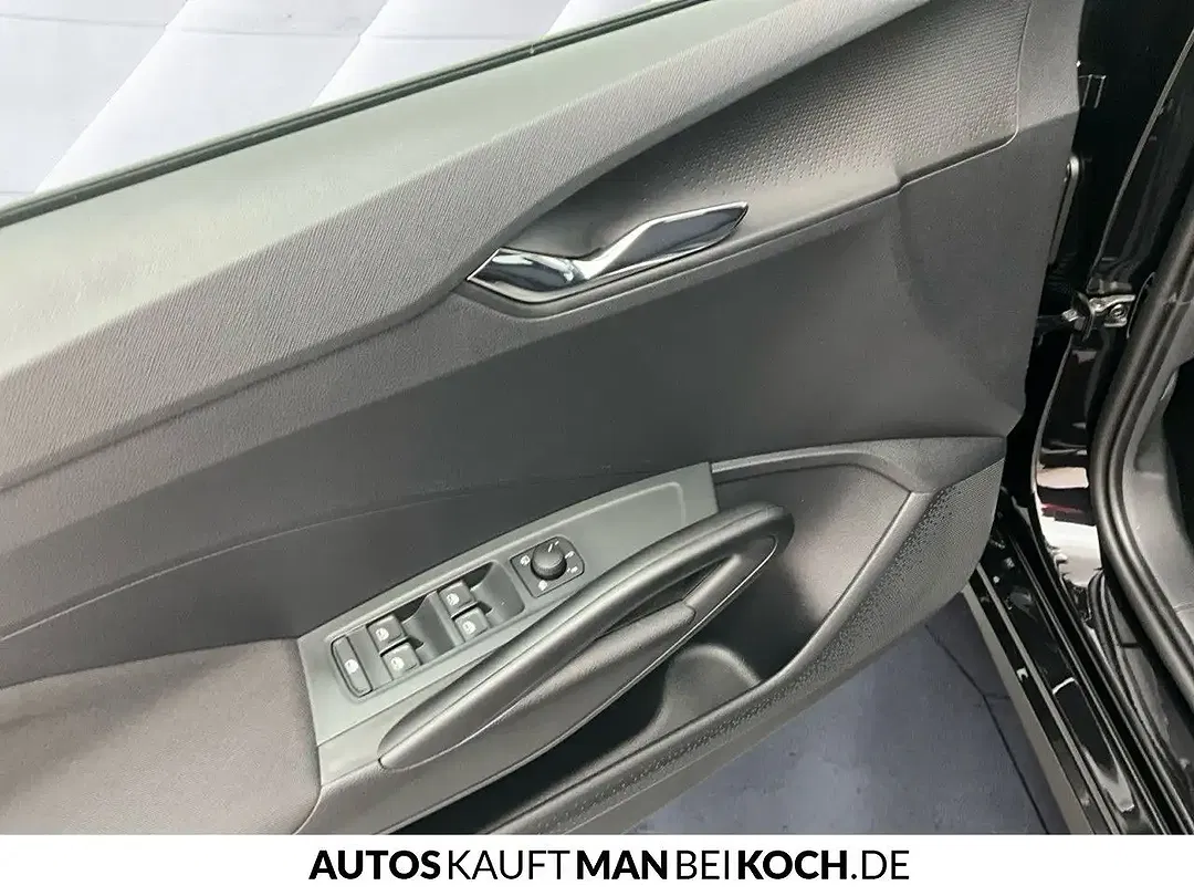Skoda Fabia - Thumbnail 12
