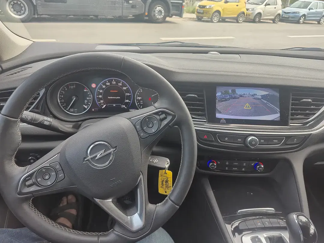 Opel Insignia - Thumbnail 15