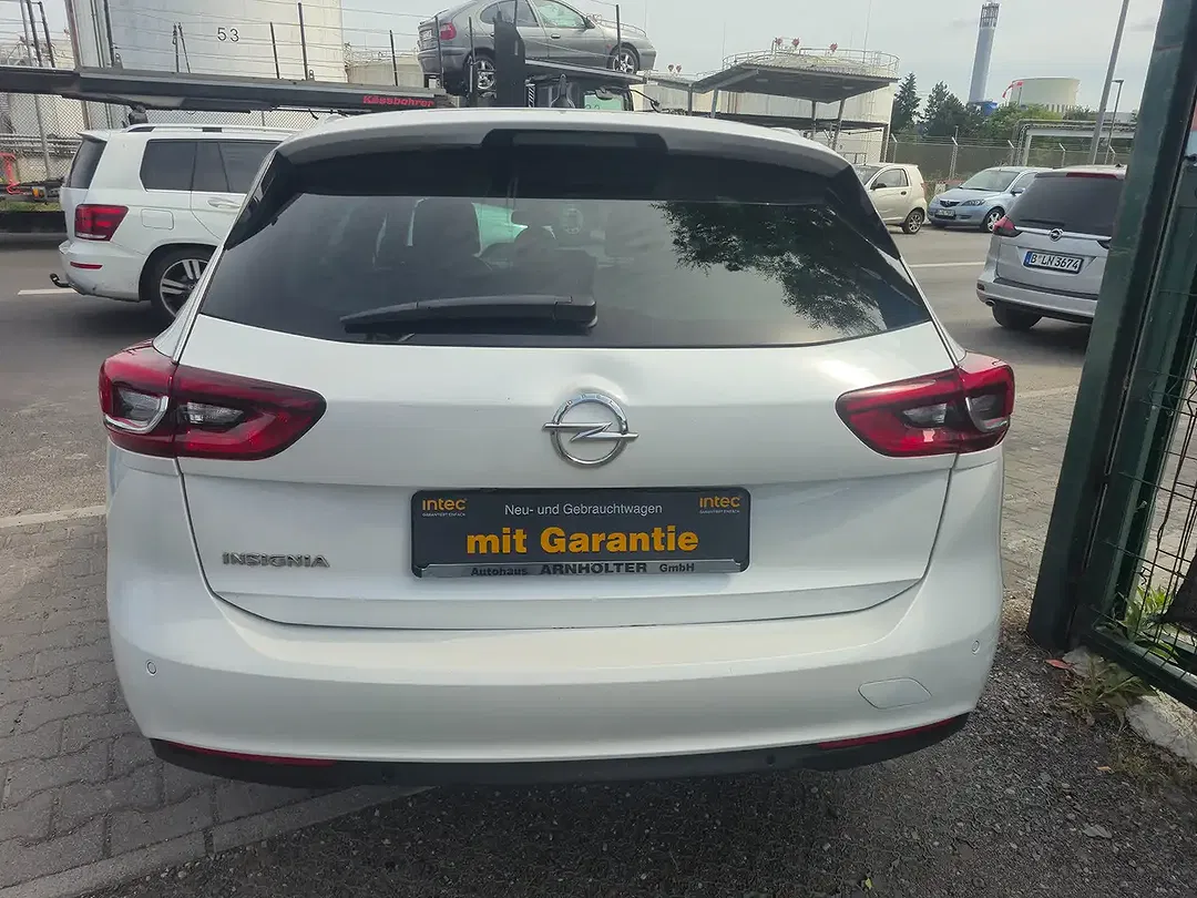 Opel Insignia - Thumbnail 5