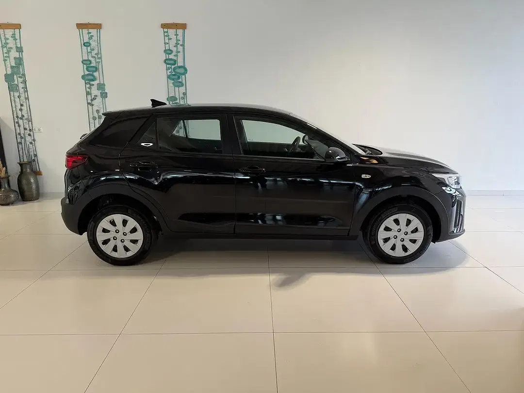 Kia Stonic - Thumbnail 4