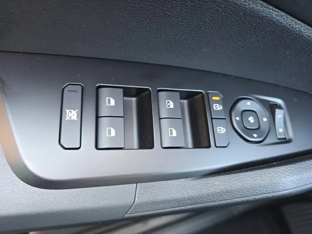 Kia Sportage - Thumbnail 23