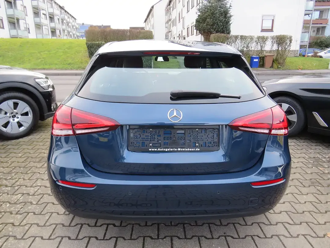 Mercedes-Benz A 200 - Thumbnail 5