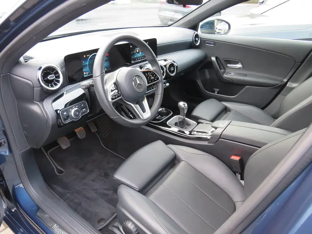 Mercedes-Benz A 200 - Thumbnail 7