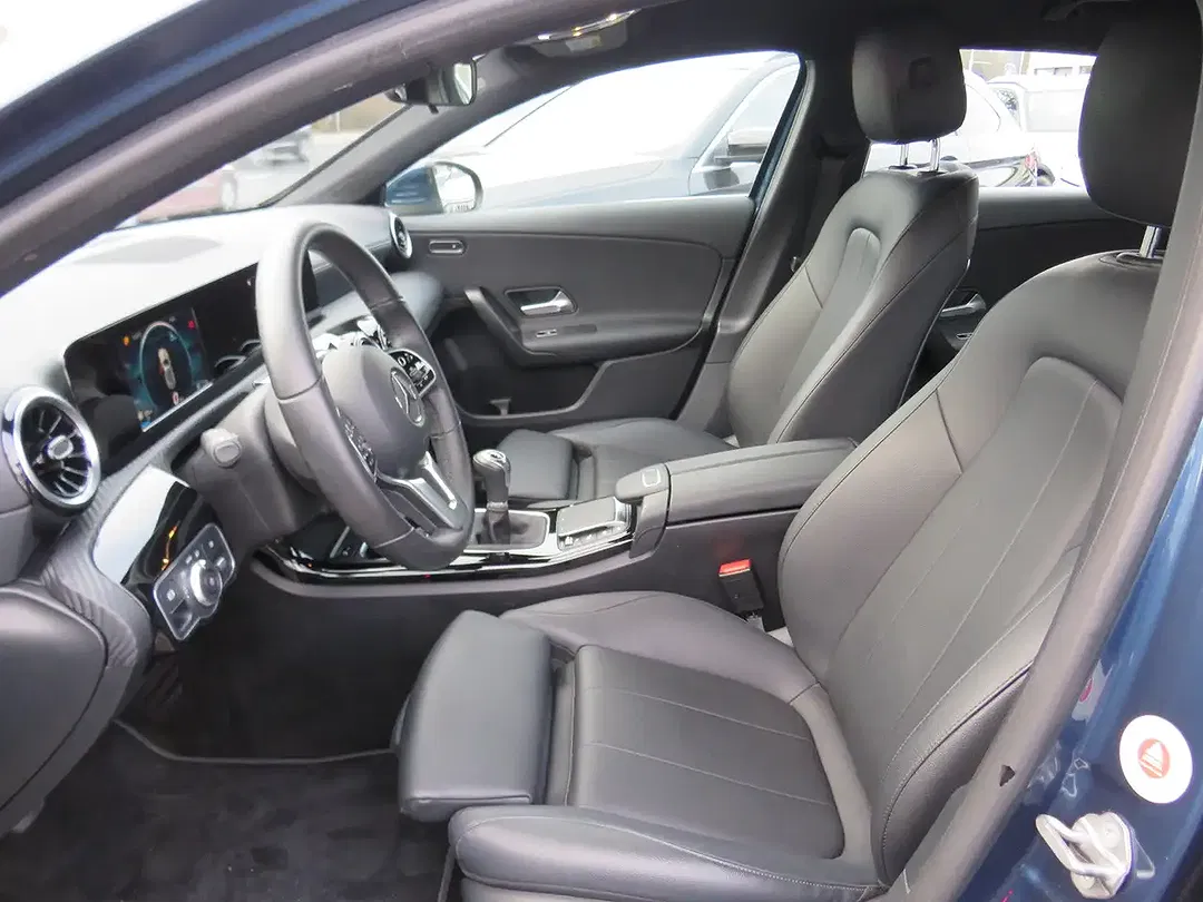 Mercedes-Benz A 200 - Thumbnail 8