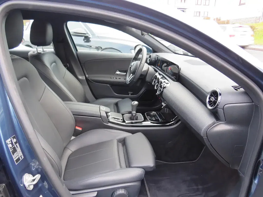 Mercedes-Benz A 200 - Thumbnail 9