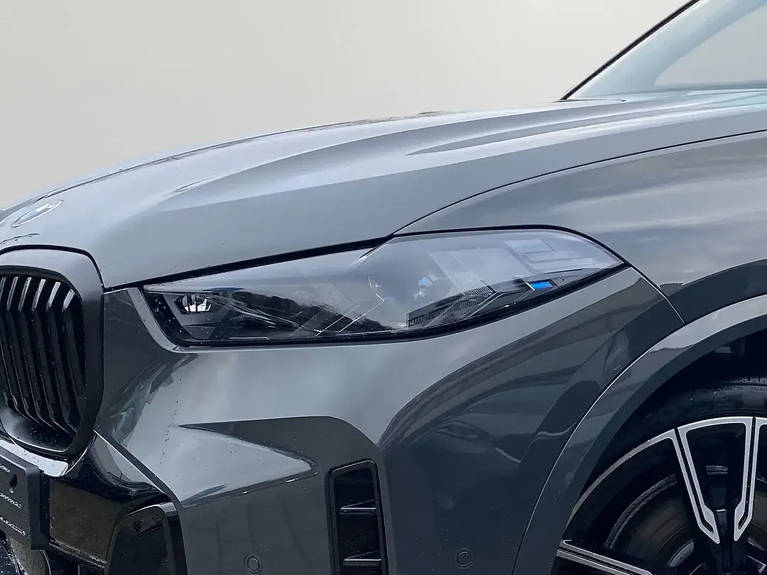 BMW X5 - Thumbnail 5
