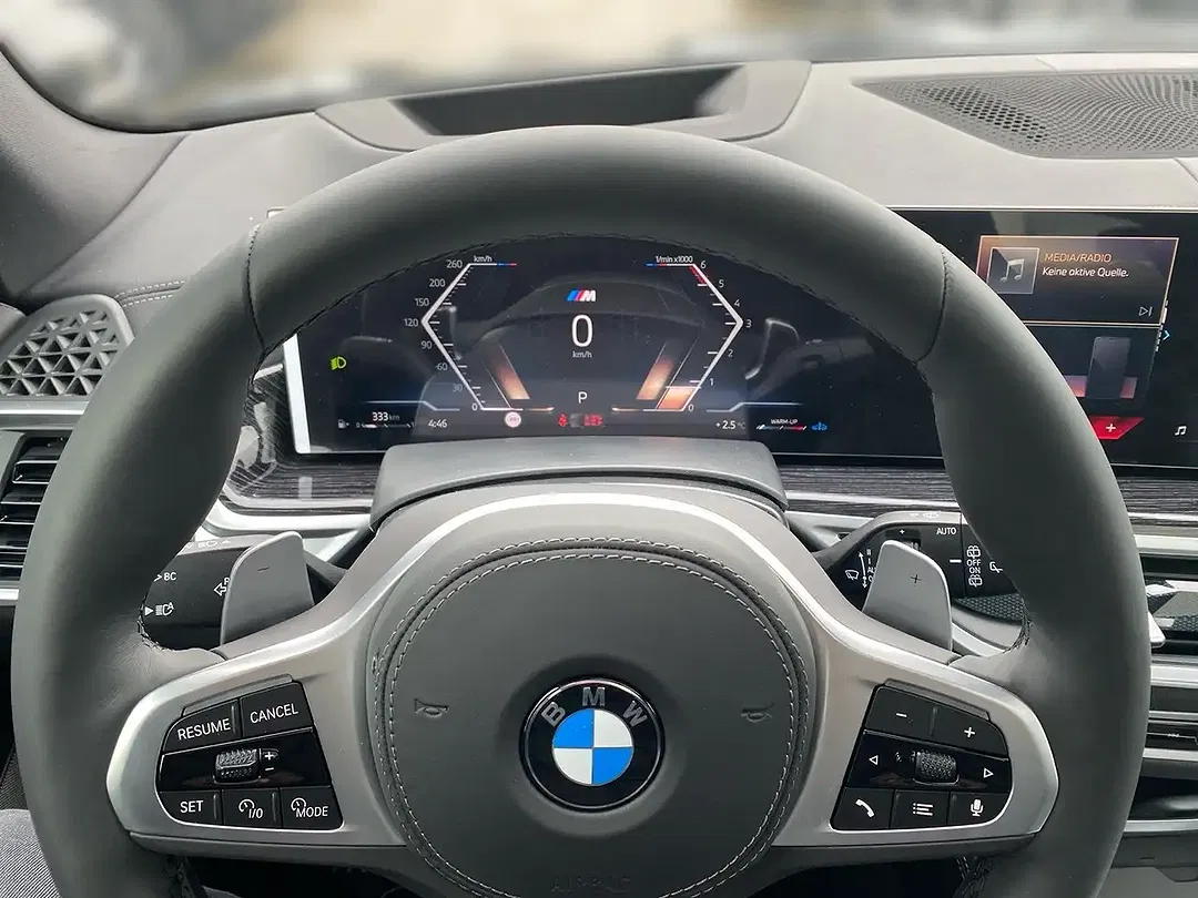 BMW X5 - Thumbnail 8