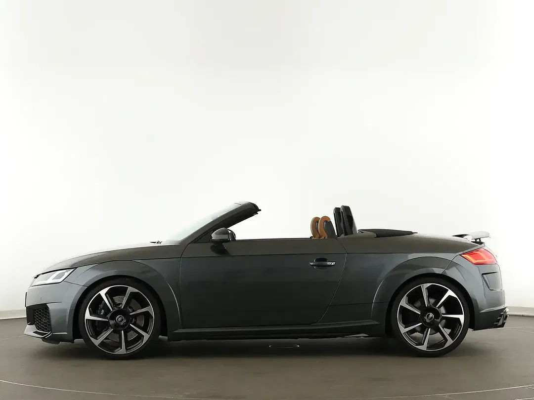 Audi TT RS - Thumbnail 6