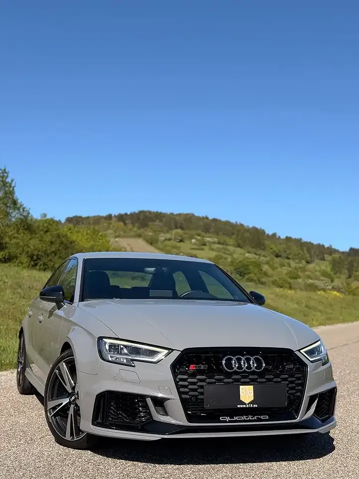 Audi RS3 - Thumbnail 13