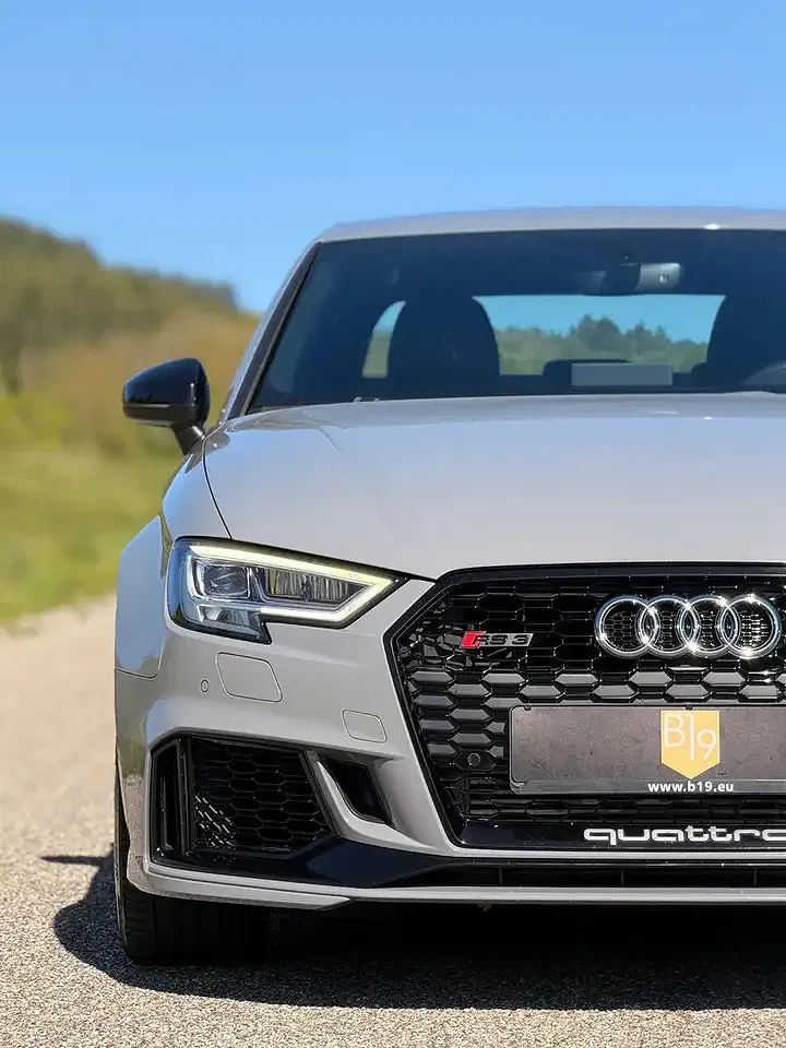Audi RS3 - Thumbnail 4