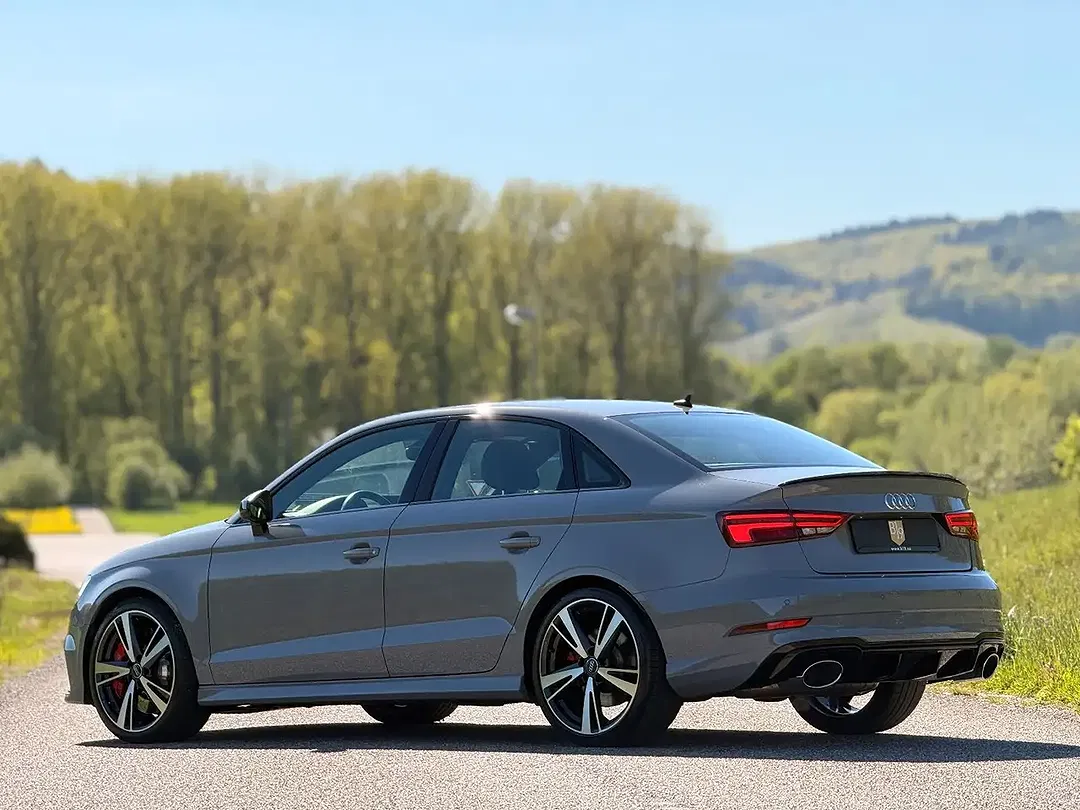 Audi RS3 - Thumbnail 6