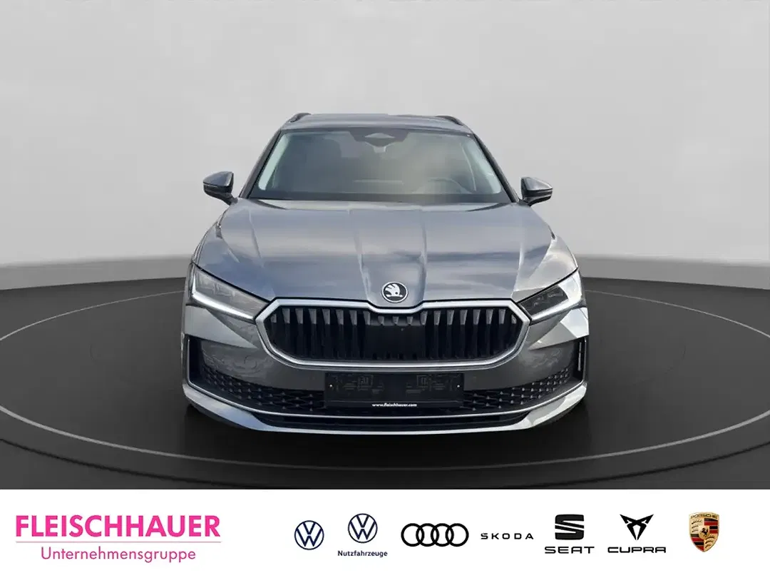Skoda Superb - Thumbnail 2