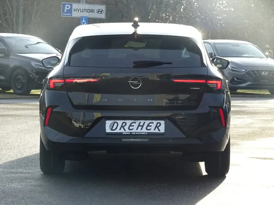 Opel Astra - Thumbnail 4