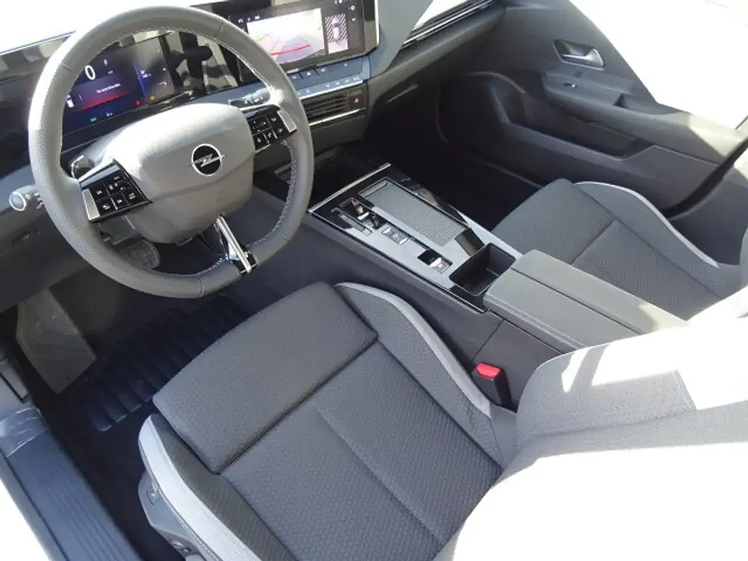 Opel Astra - Thumbnail 6