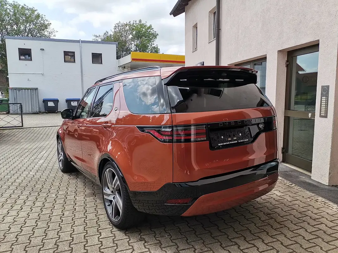Land Rover Discovery - Thumbnail 4