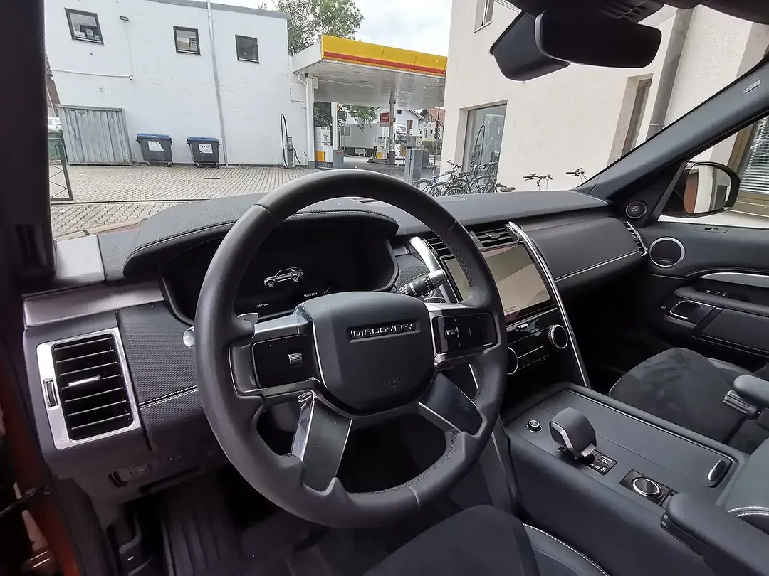 Land Rover Discovery - Thumbnail 9