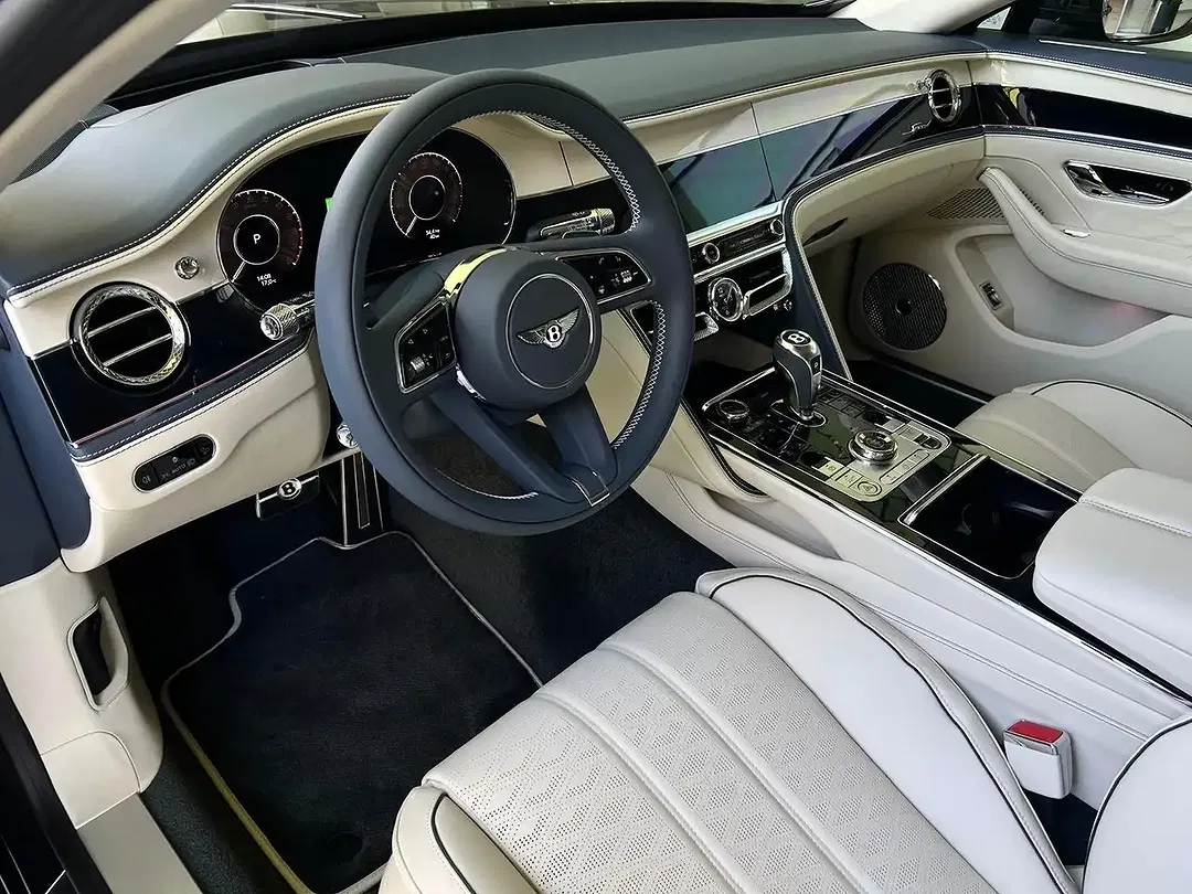 Bentley Flying Spur - Thumbnail 5