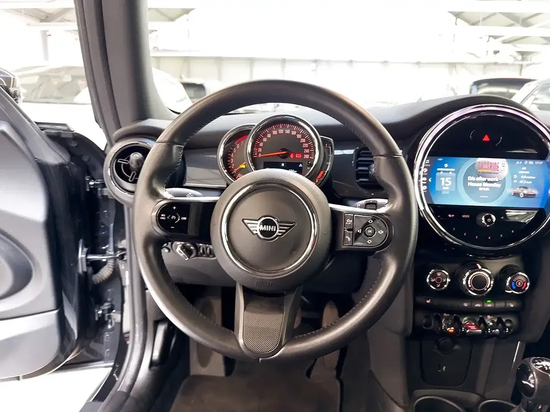 MINI One Cabrio - Thumbnail 14