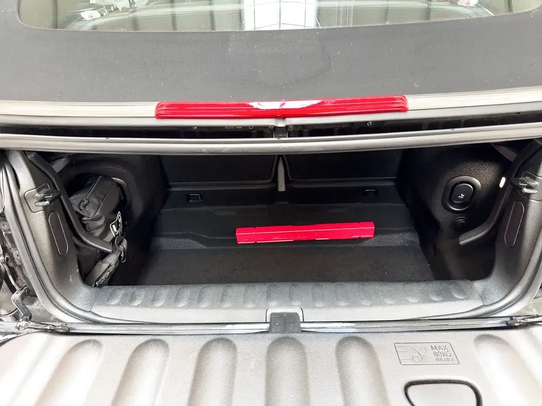 MINI One Cabrio - Thumbnail 6