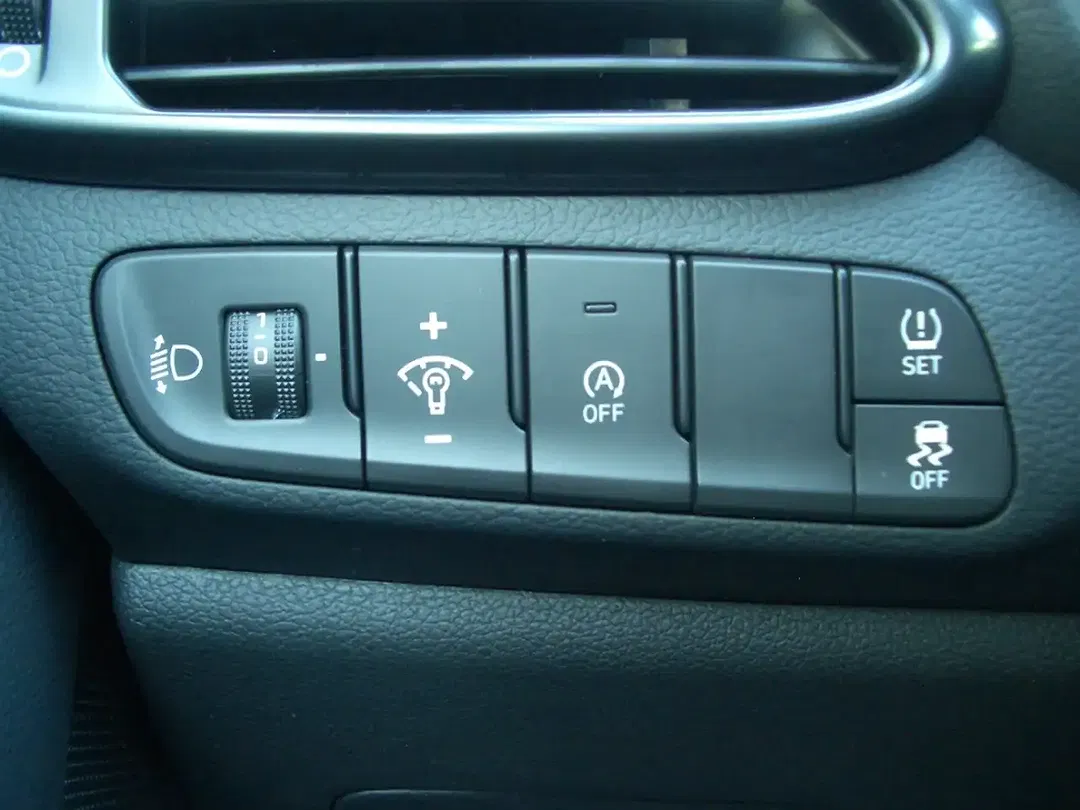 Hyundai i30 - Thumbnail 28