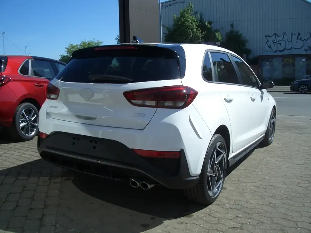 Hyundai i30 - Thumbnail 4