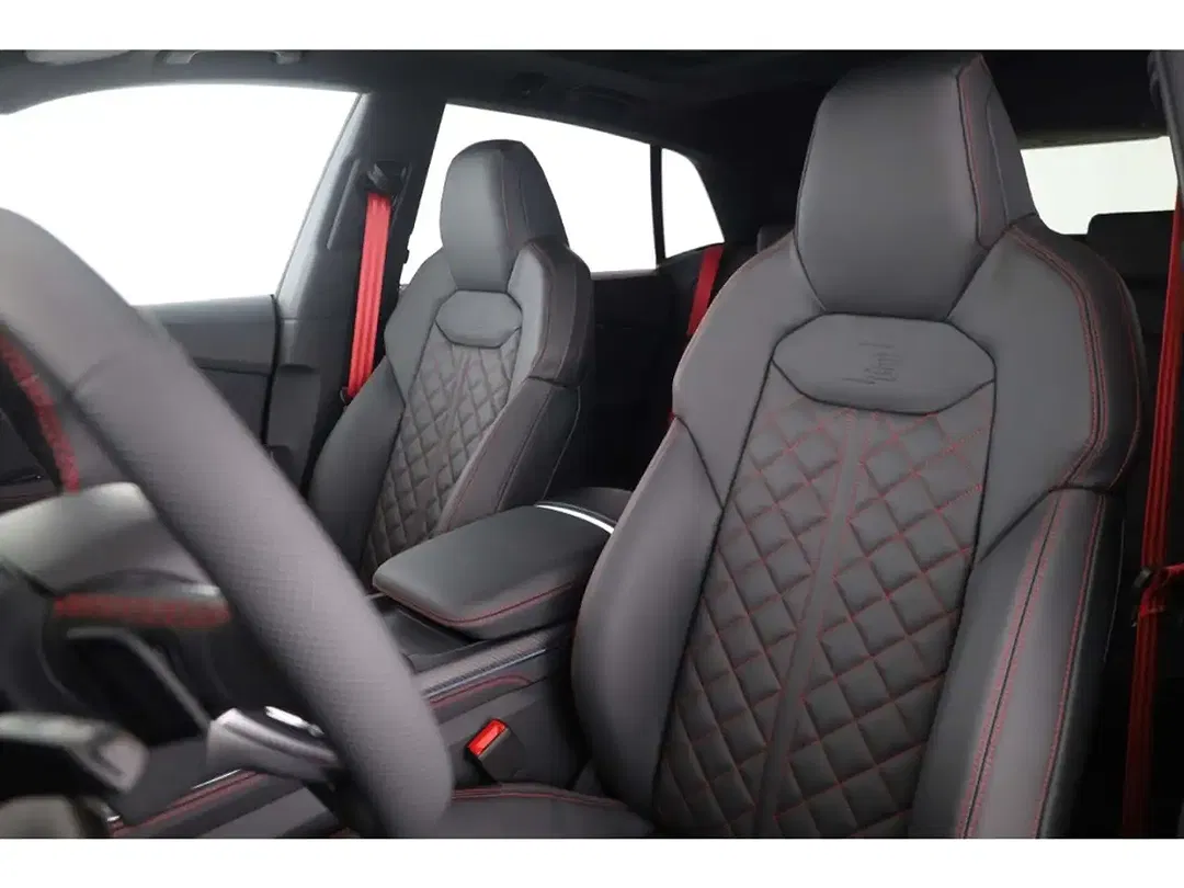 Audi Q8 - Thumbnail 9