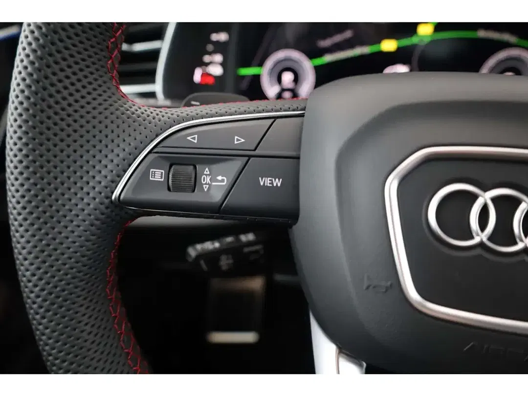 Audi Q8 - Thumbnail 13