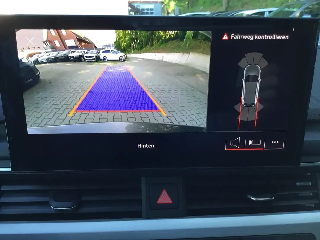 Audi A4 - Thumbnail 12