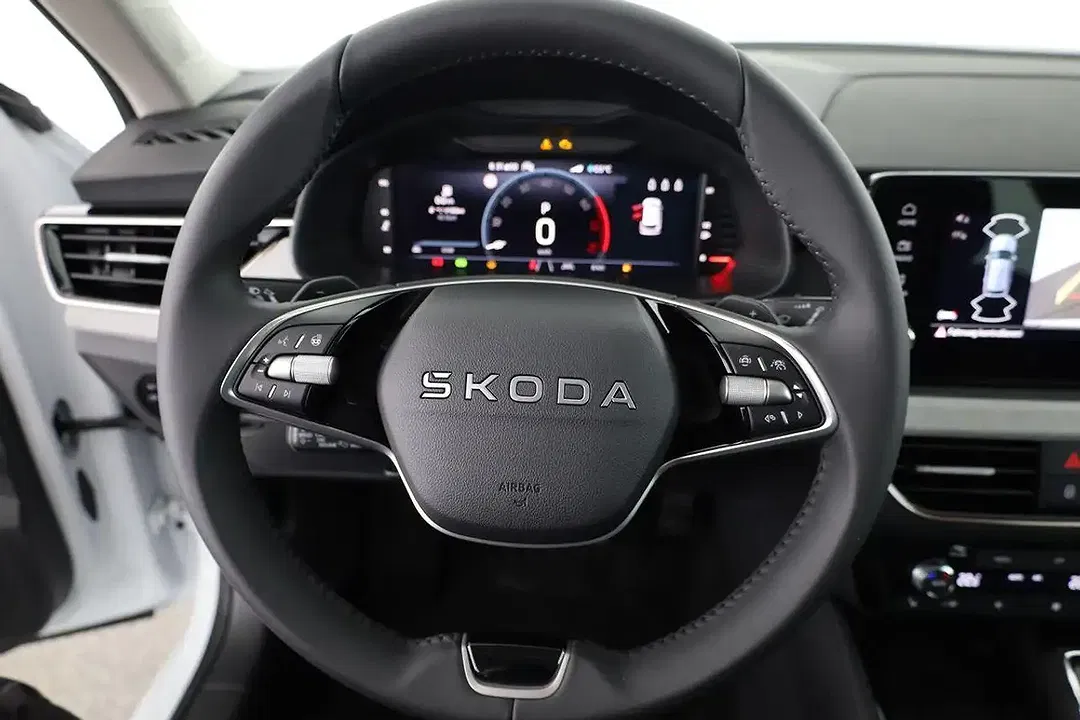 Skoda Kamiq - Thumbnail 6