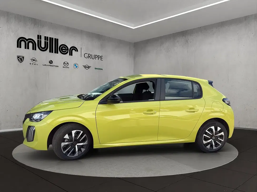 Peugeot 208 - Thumbnail 4