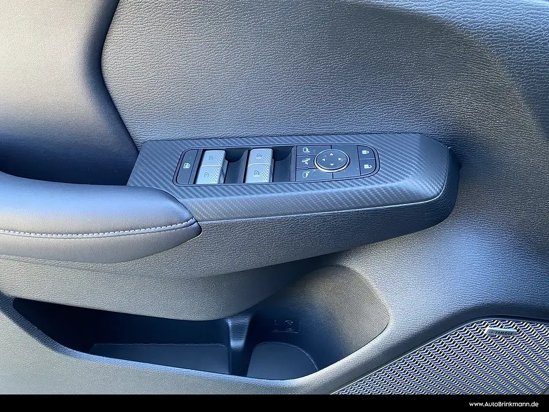 Mitsubishi Outlander - Thumbnail 10