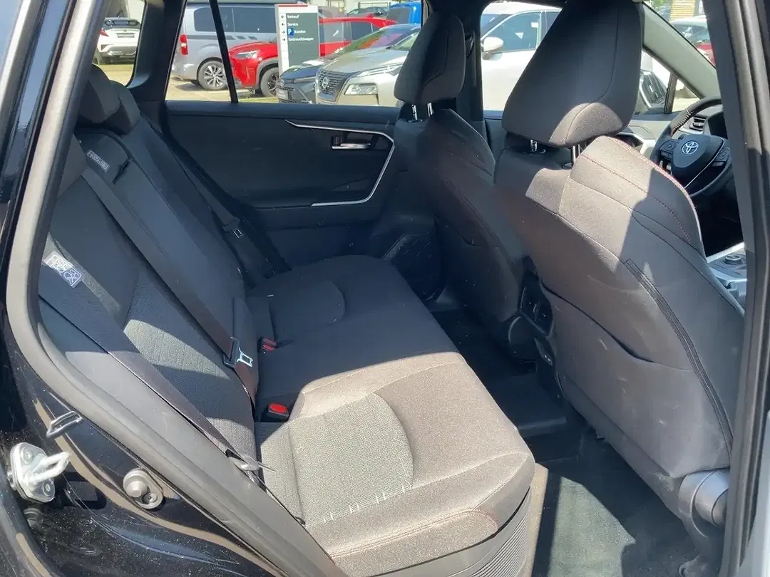 Toyota RAV 4 - Thumbnail 12