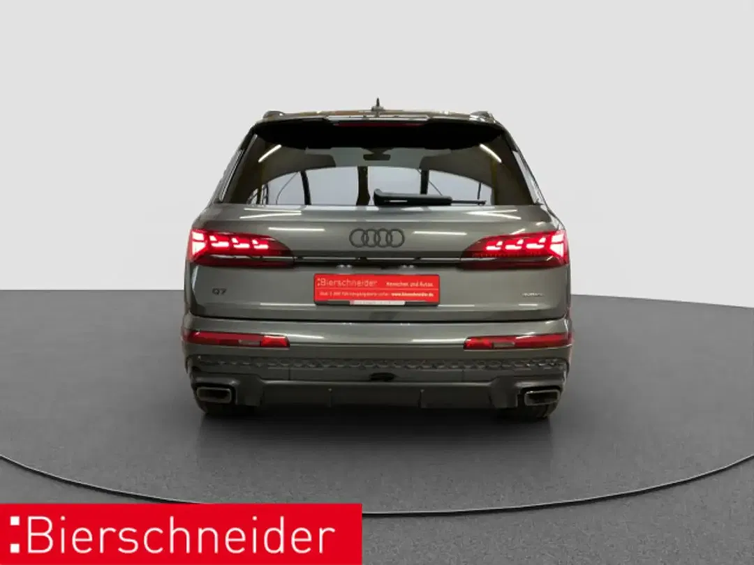 Audi Q7 - Thumbnail 4