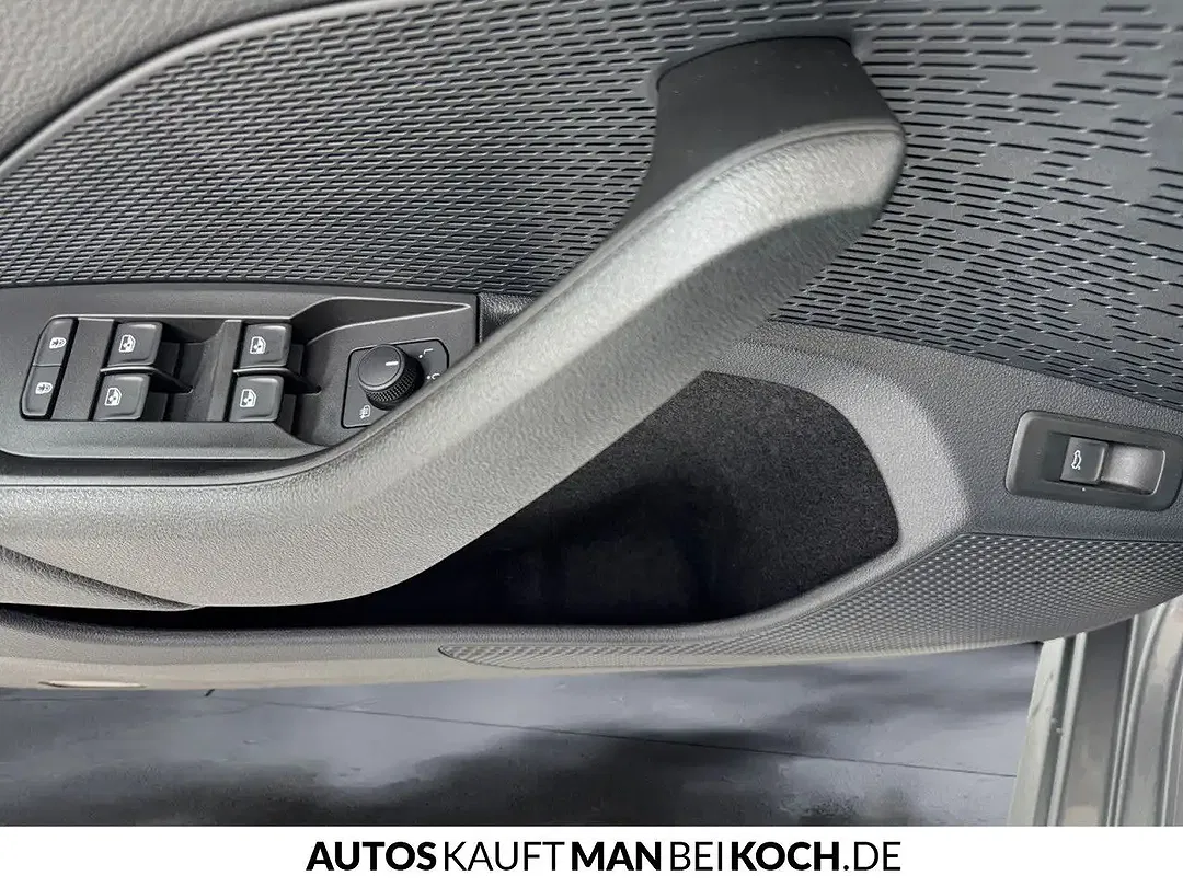 Skoda Octavia - Thumbnail 12