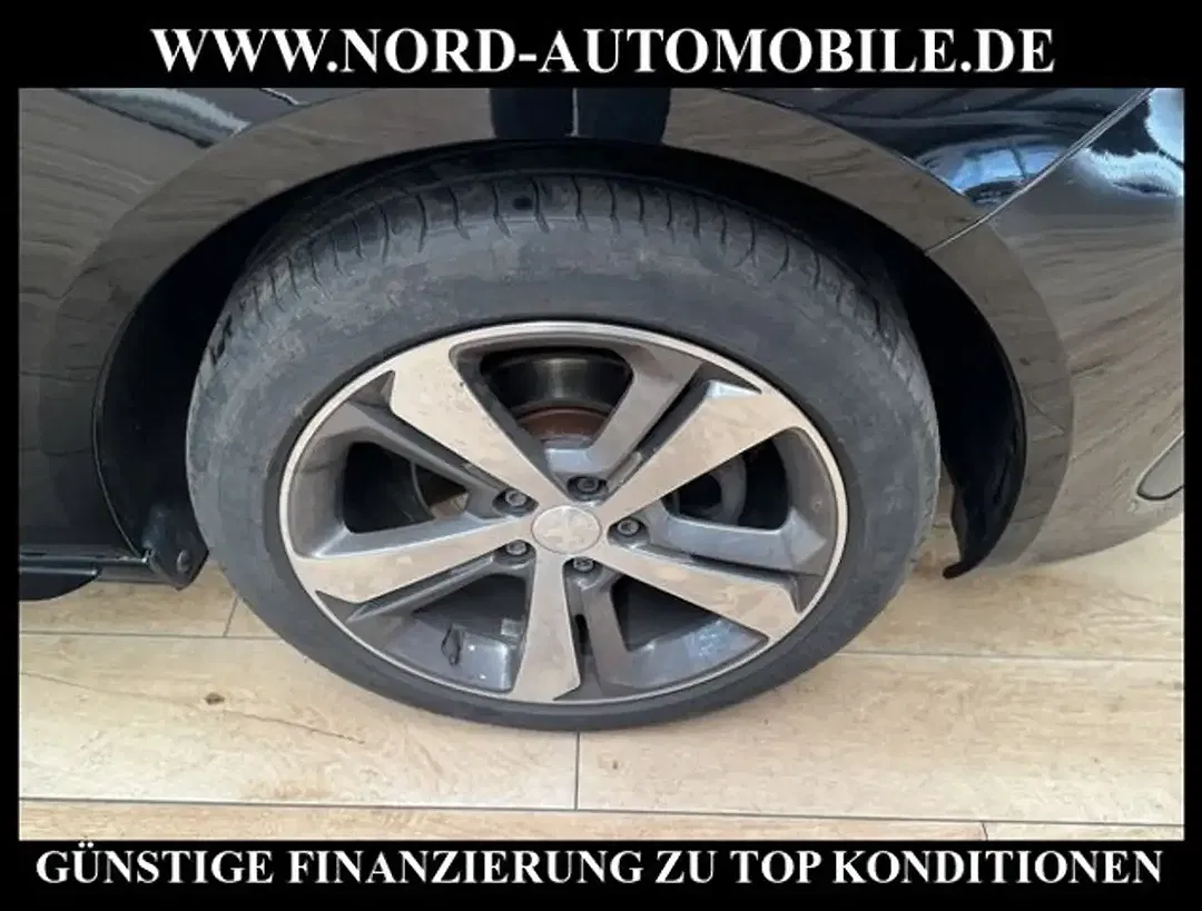 Peugeot 308 - Thumbnail 12