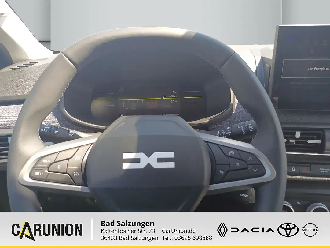 Dacia Sandero - Thumbnail 10