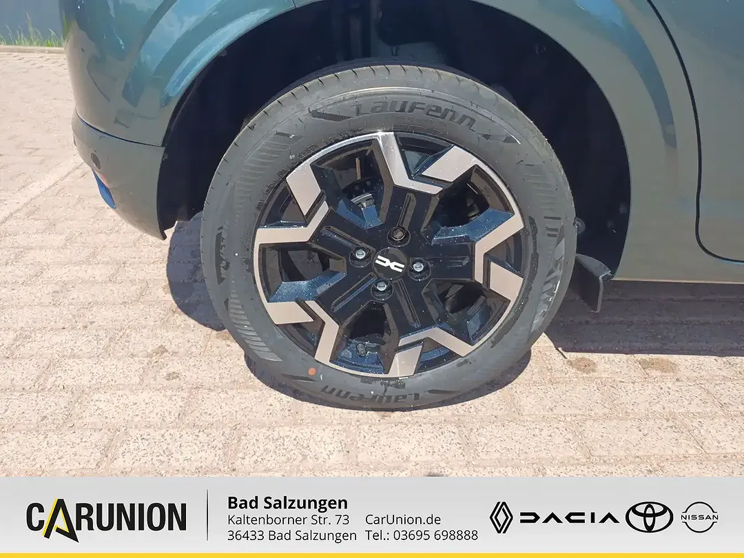 Dacia Sandero - Thumbnail 11