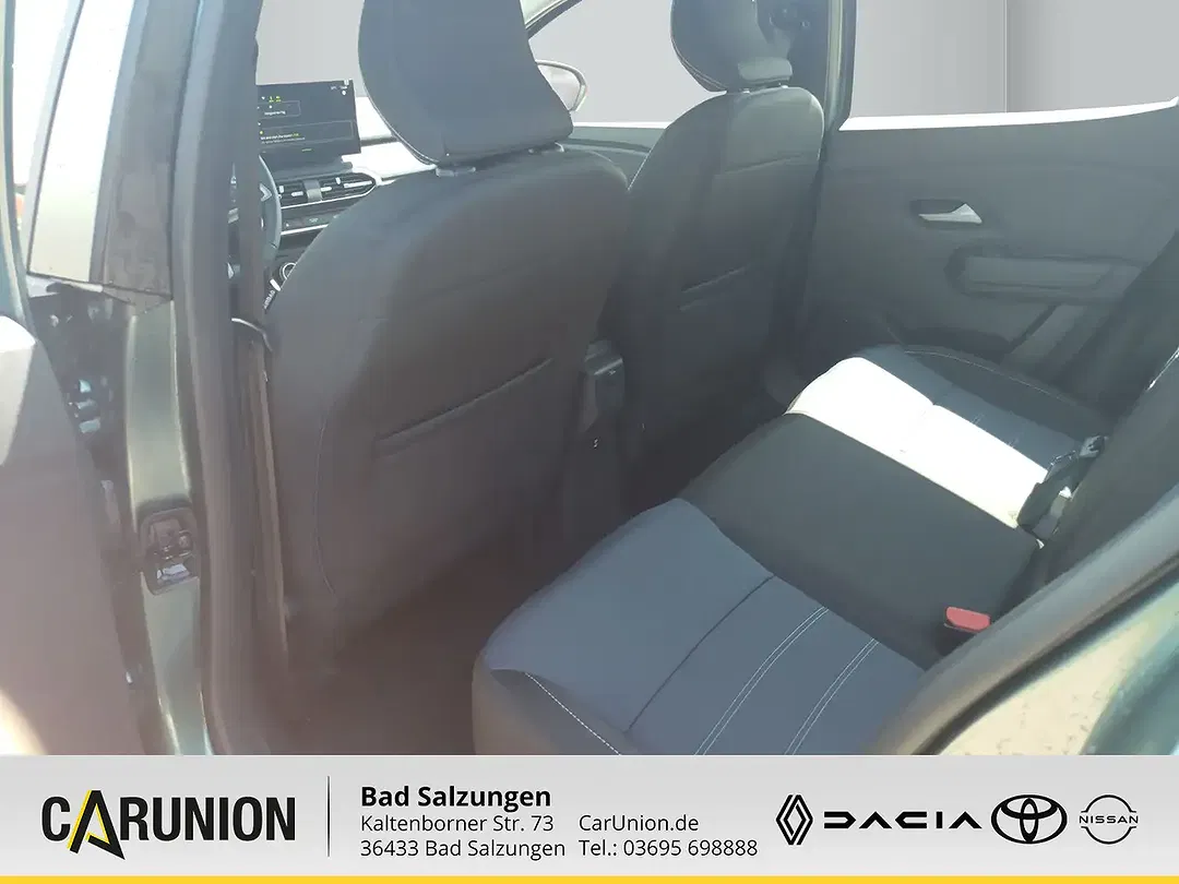 Dacia Sandero - Thumbnail 8