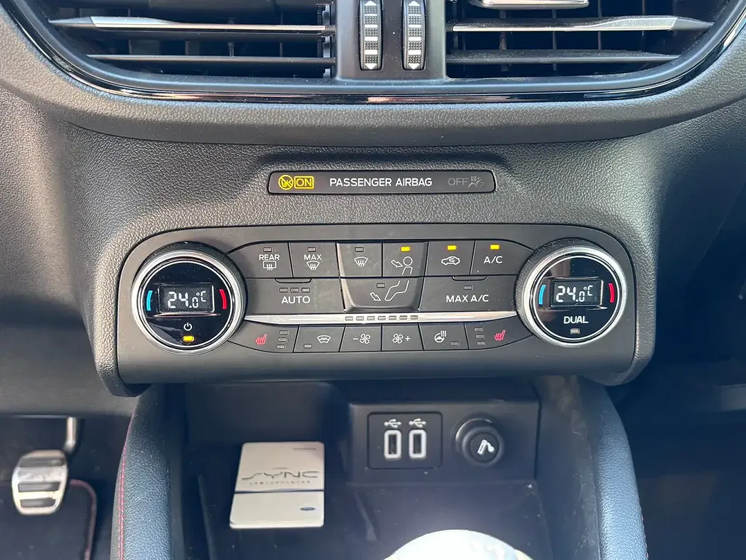 Ford Kuga - Thumbnail 12