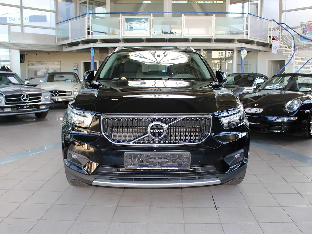Volvo XC40 - Thumbnail 5