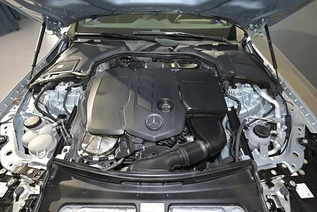Mercedes-Benz C 200 - Thumbnail 13