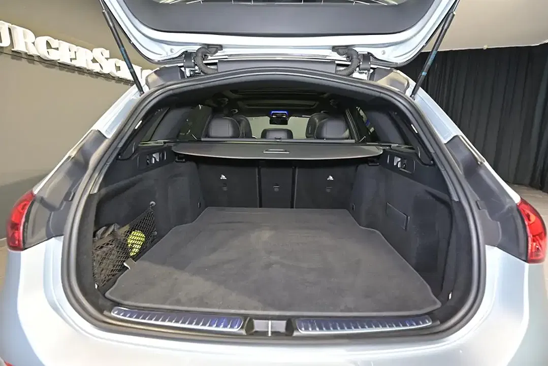 Mercedes-Benz C 200 - Thumbnail 14