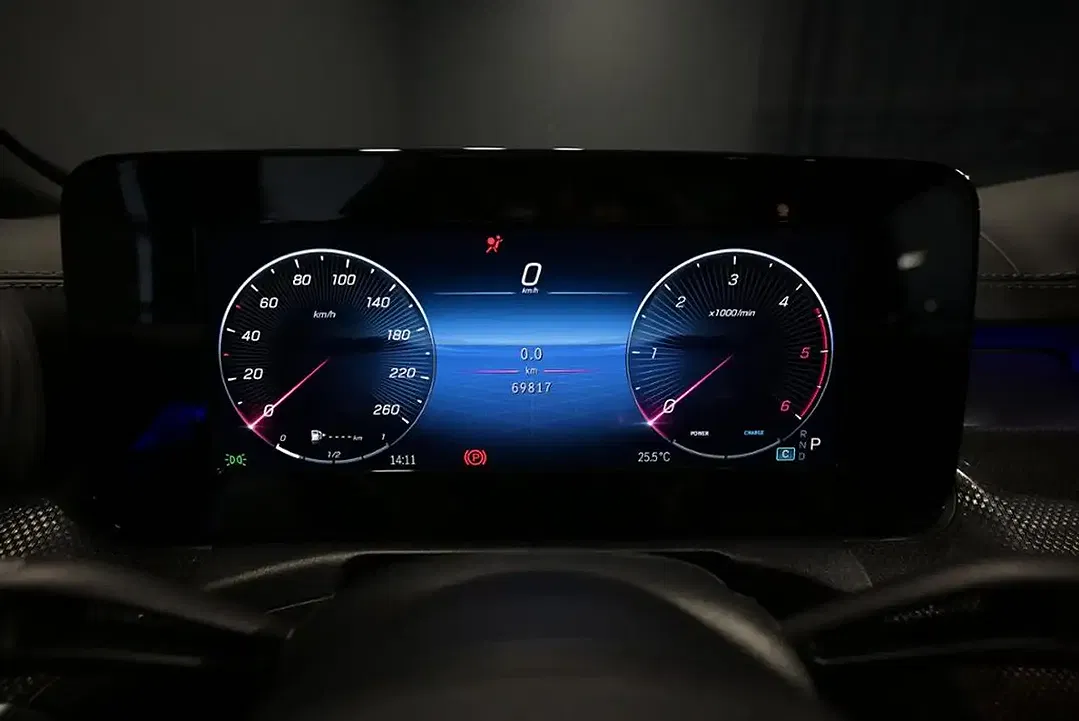 Mercedes-Benz C 200 - Thumbnail 9
