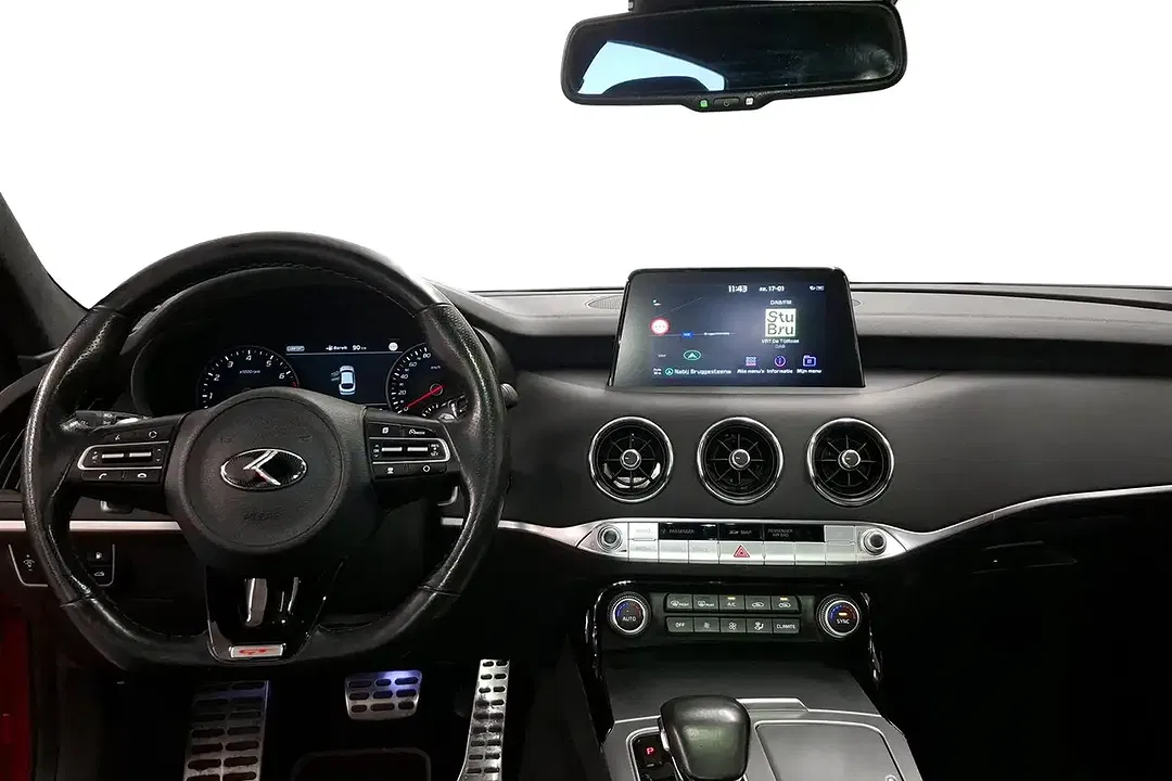 Kia Stinger - Thumbnail 12