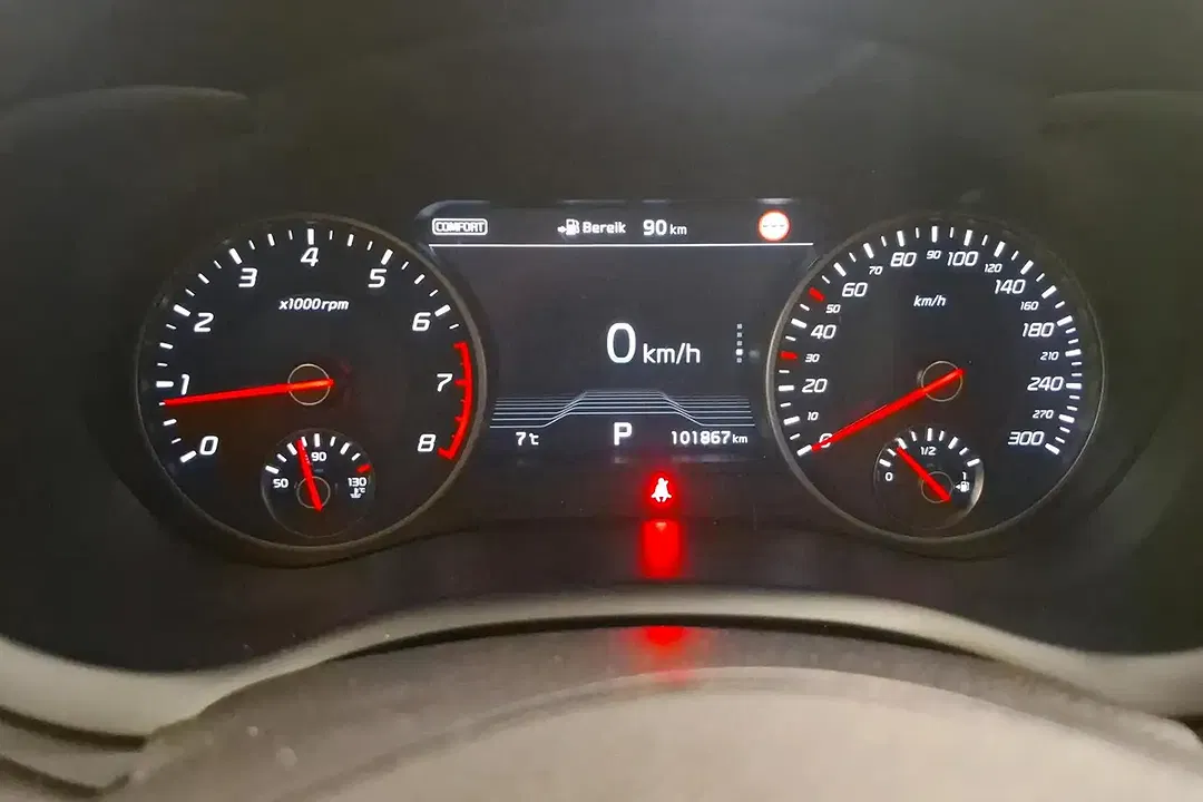 Kia Stinger - Thumbnail 13