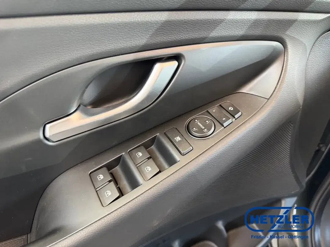 Hyundai i30 - Thumbnail 19