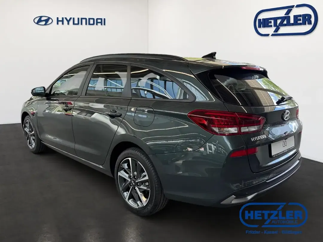 Hyundai i30 - Thumbnail 4
